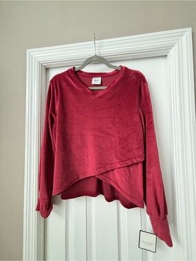 Laundry By Shelli Segal Red Velvet-Look Layered V-Neck Sweatshirt